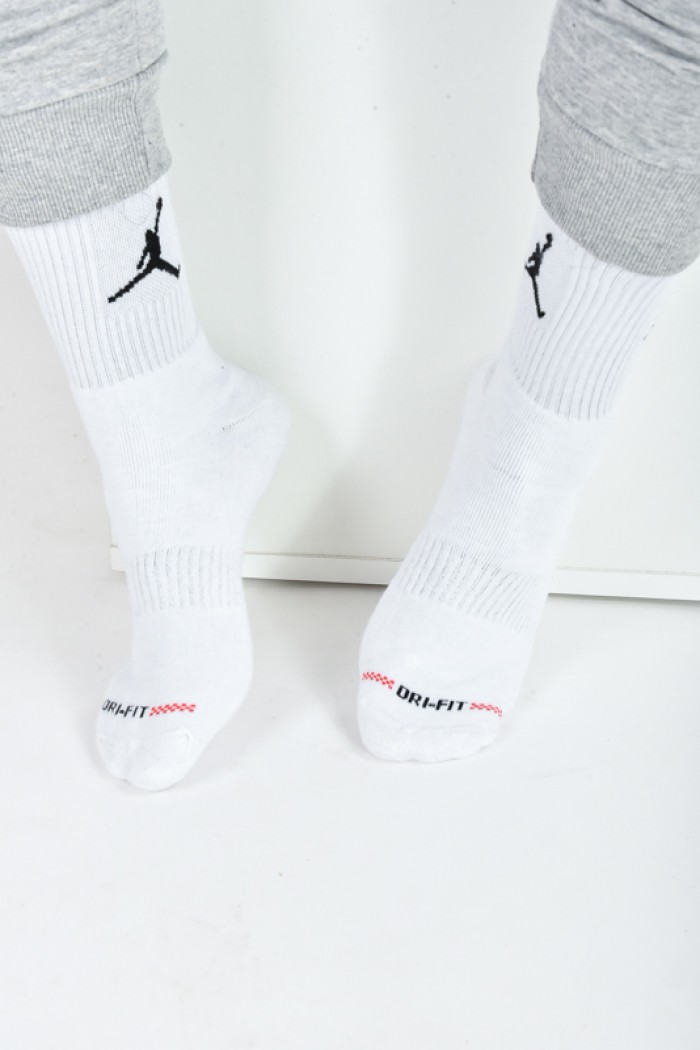 Sports Basketball Socks in White and Black