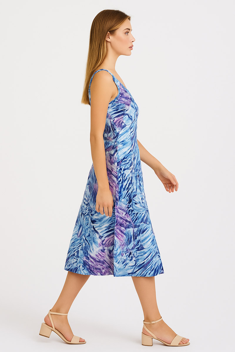 Ärmelloses Kleid aus Viskose ANS 332 MORA Ärmelloses Kleid aus Viskose ANS 332 MORA