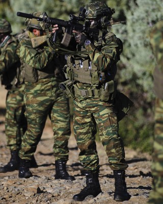 MILITÄRHOSE ACU RIP-STOP GRIECHISCHE VARIANTE