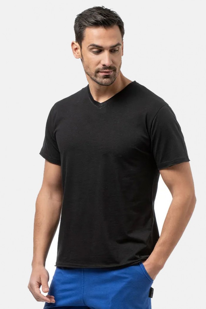 Men's Flama T-Shirt with V BODY MOVE 1452 Black