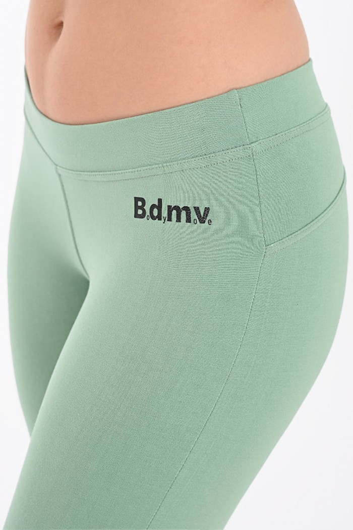 Sport-Capri-Leggings BODY MOVE 827 MENTA