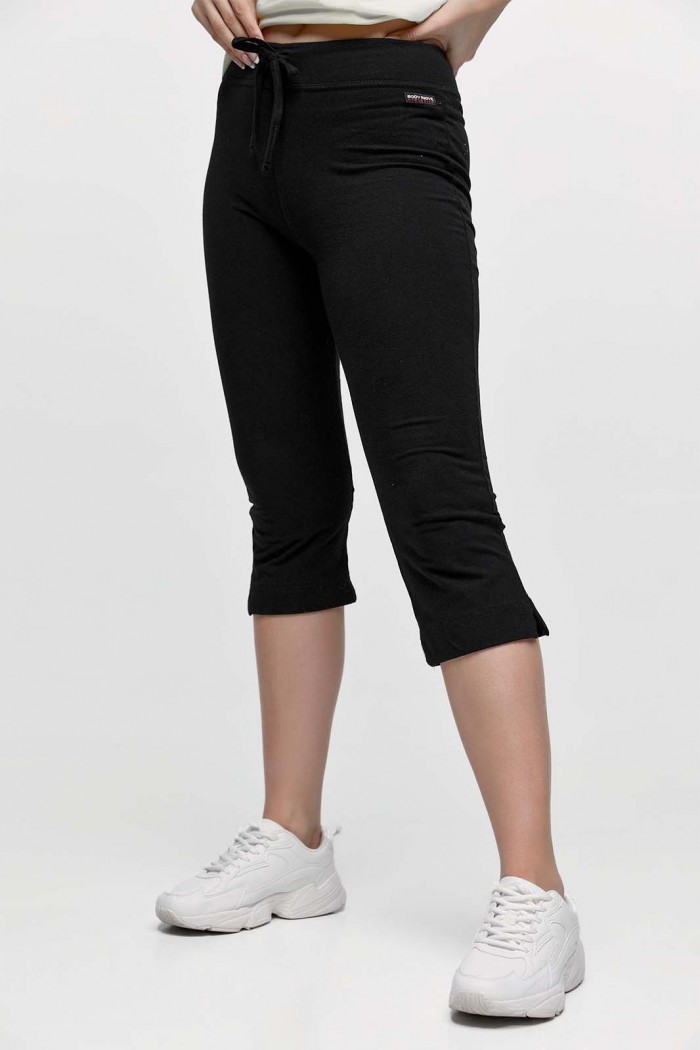 Capri einfarbig Body Move Schwarz 02