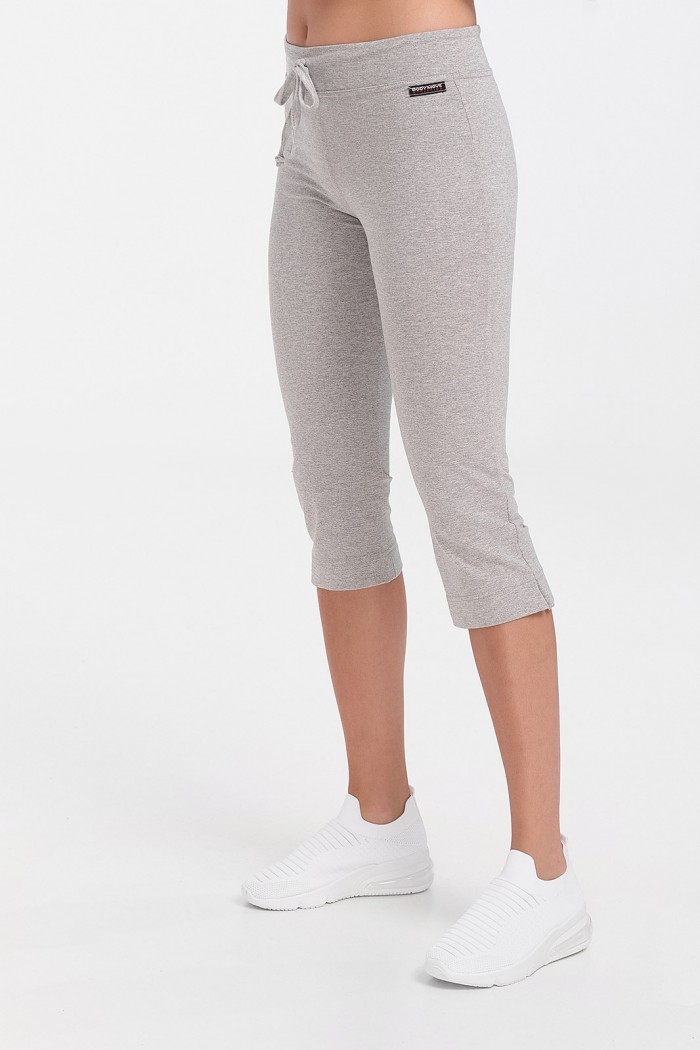 Capri einfarbig Body Move Grau