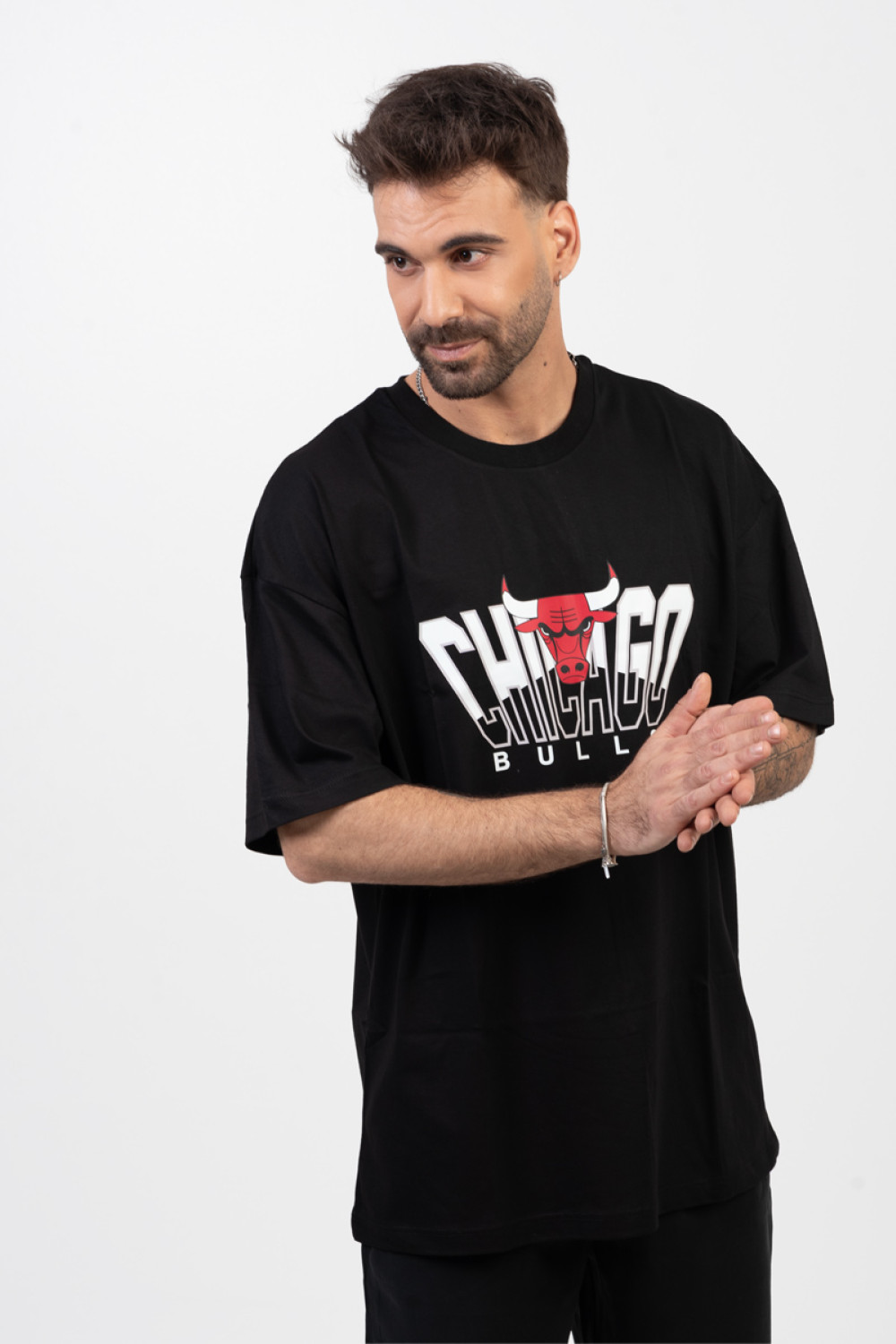 OVERSIZE Men's T-shirt CHICAGO BULLS BLACK 24-935