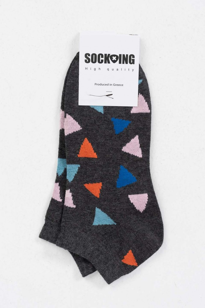 Short socks socks socks with triangle patterns