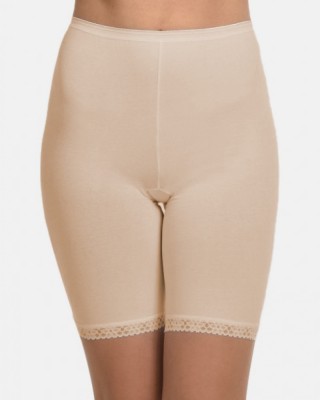 Classic panties with leg and lace SOFT Beige