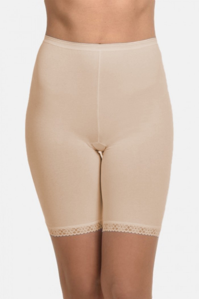 Classic panties with leg and lace SOFT Beige