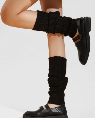 Knitted gymnastics and dance gaiters