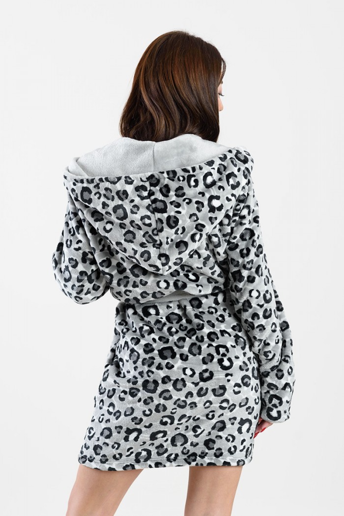 FLEECE ROBE WITH KOYOTE EARRINGS KC5458 ANIMAL
