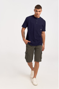 Short-sleeved LION blouse with button and pocket