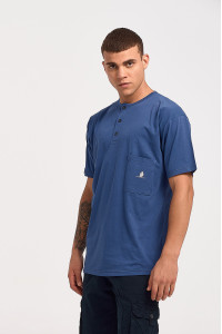 Short-sleeved LION blouse with button and pocket