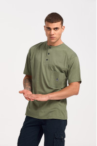 Short-sleeved LION blouse with button and pocket