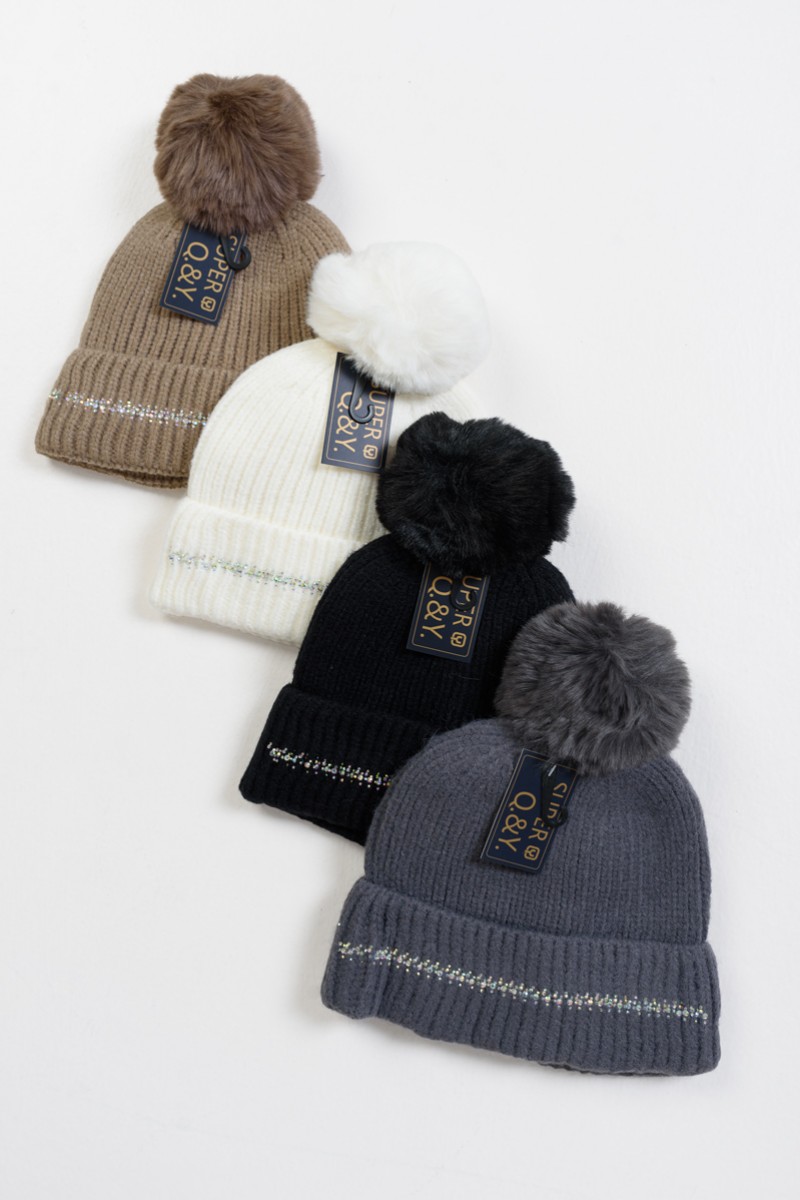 Women's beanie with tassel SUPER QY MZ8-10