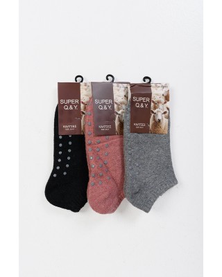 Fluffy socks with suction cups SUPER Q&amp;Y 3 Pack WZ3-33