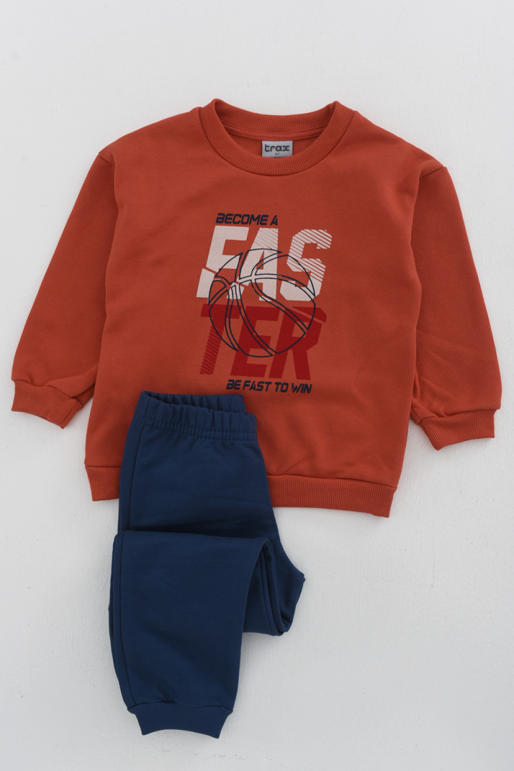 Orange TRAX FASTER boys’ tracksuit set with sweatshirt and sweatpants