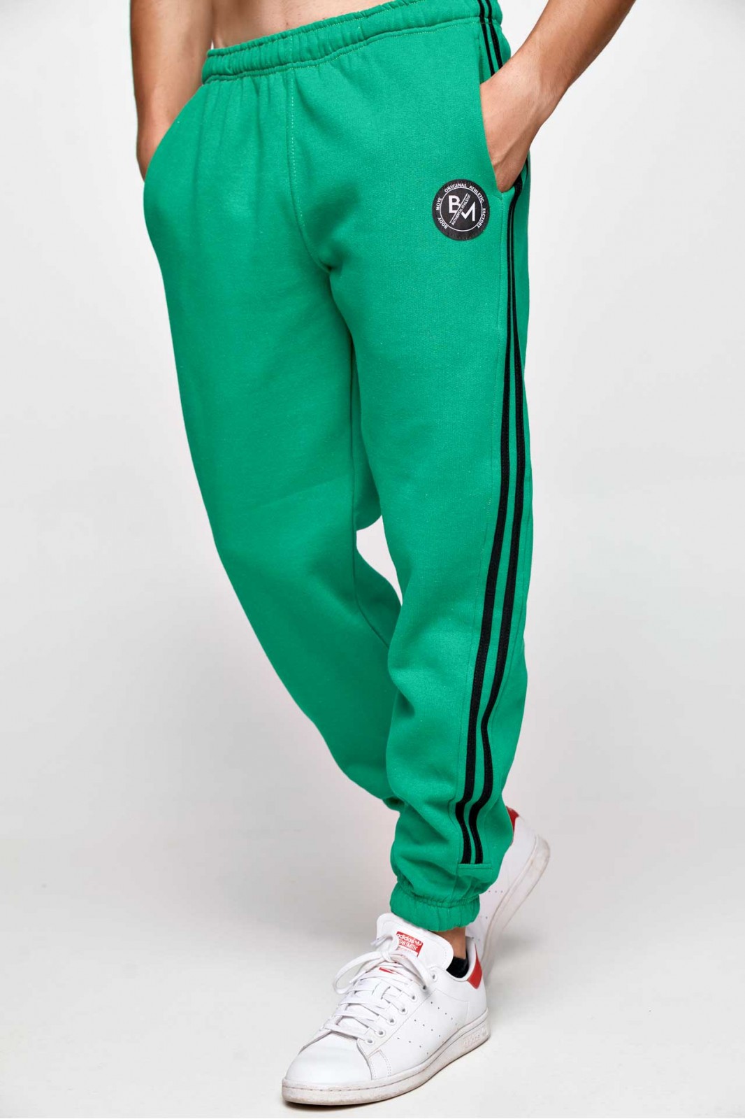 Sweatpants BODY MOVE 1256 GREEN