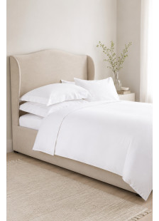 Flamingo white percale flat sheet TC 160, 50% cotton and 50% polyester