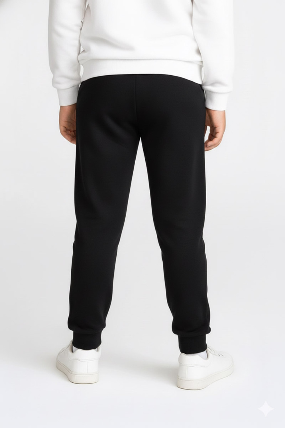 TRAX boys' black lightweight sweatpants 47365-4