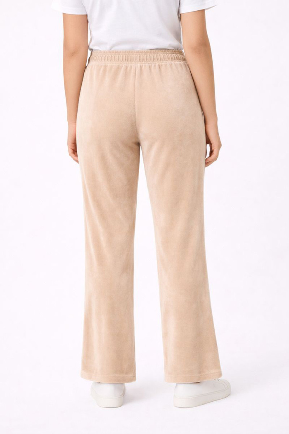 TRAX beige women’s straight velvet sweatpants