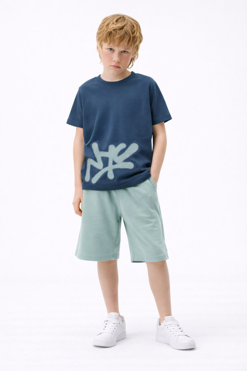 Navy TRAX boys' summer set with short-sleeved T-shirt and Bermuda shorts
