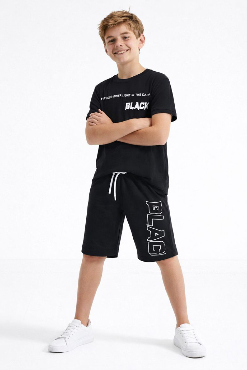 TRAX boys’ black summer set 49337
