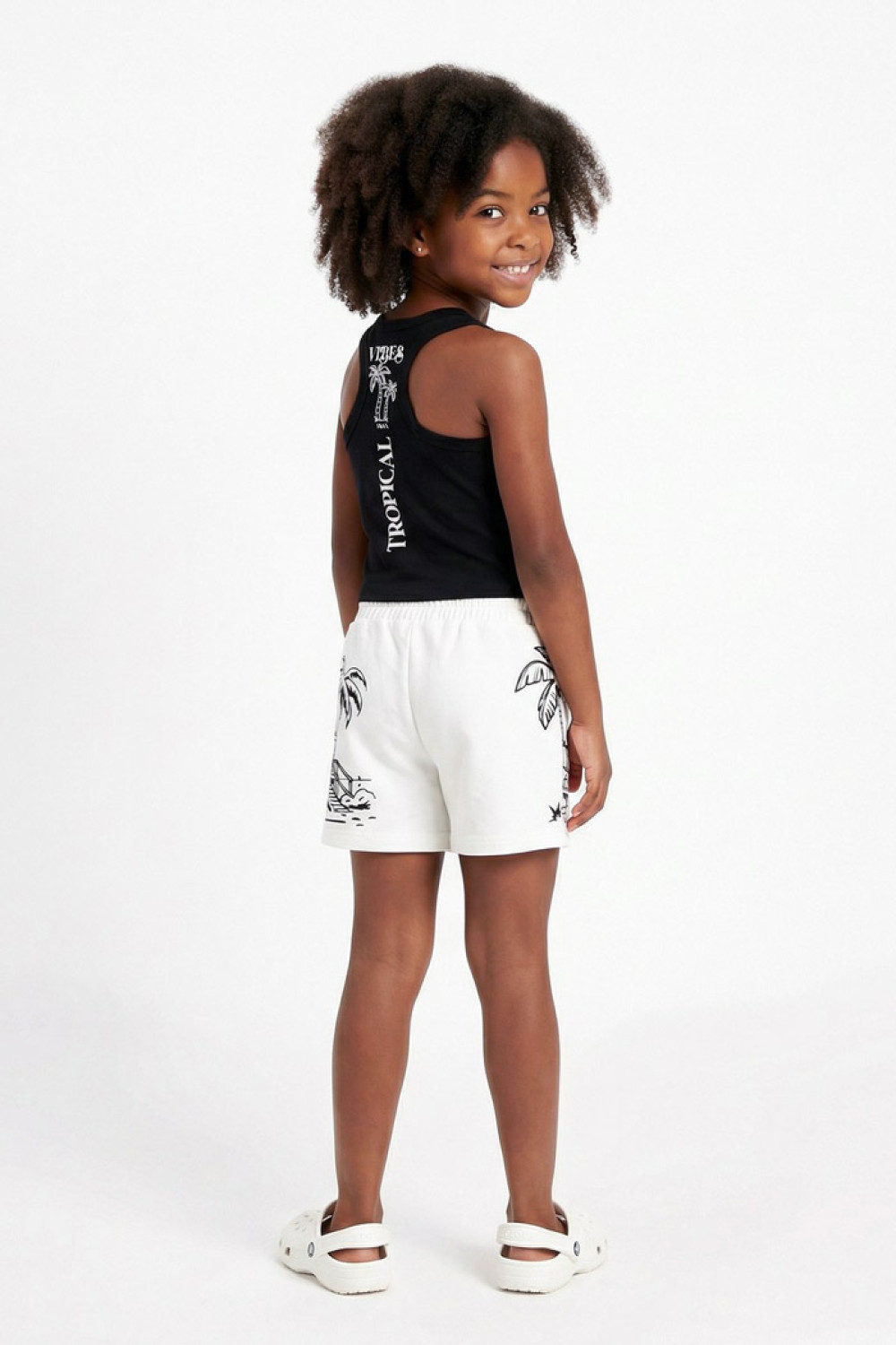 TRAX girls’ black summer set with sleeveless top and bermuda shorts