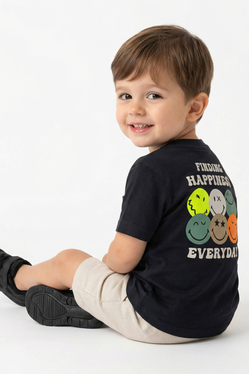 TRAX boys’ anthracite summer set with short-sleeved T-shirt and Bermuda shorts