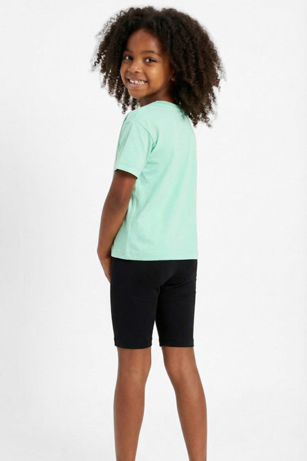 TRAX girls’ mint T-shirt and black biker shorts set
