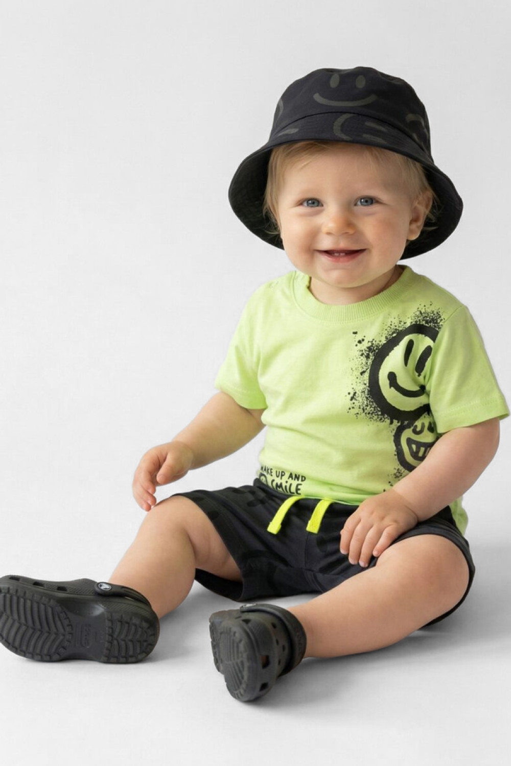 TRAX baby boys’ summer set with hat in light green