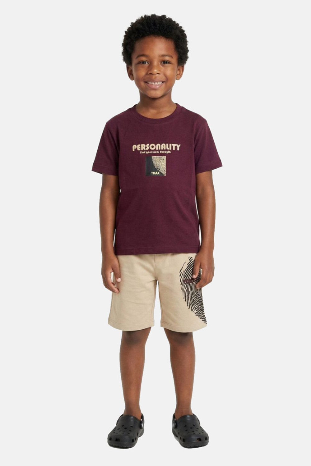 TRAX boys’ burgundy T-shirt and beige Bermuda shorts set with fingerprint print