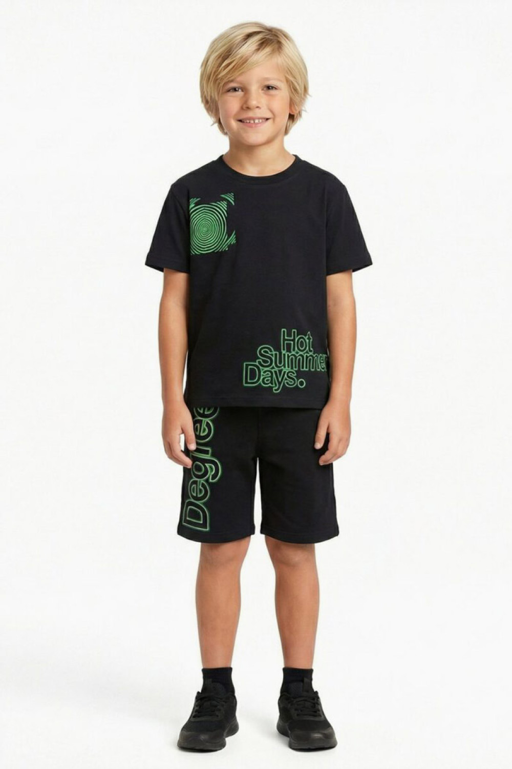 TRAX boys' black summer set