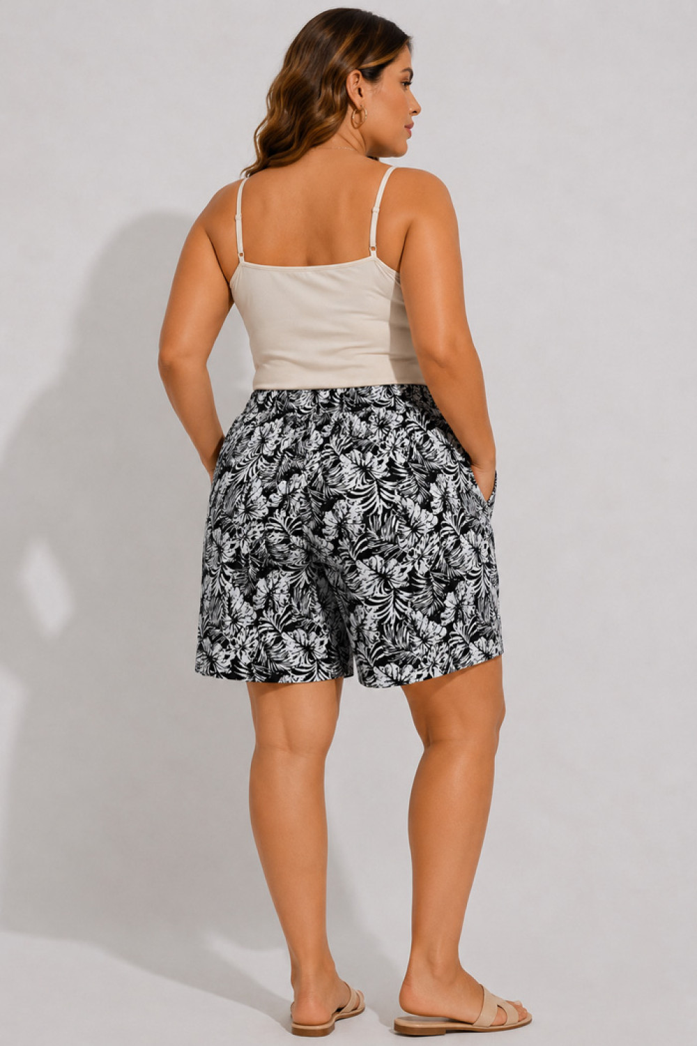 Damen-Stoffbermudas von POWER FLOWER