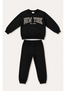 TRAX girls’ black winter tracksuit set with New York print, model 50625