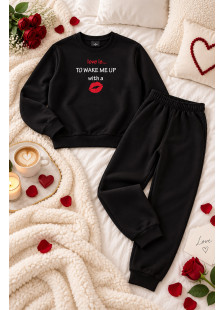 Black TRAX women’s pyjama set with front print
