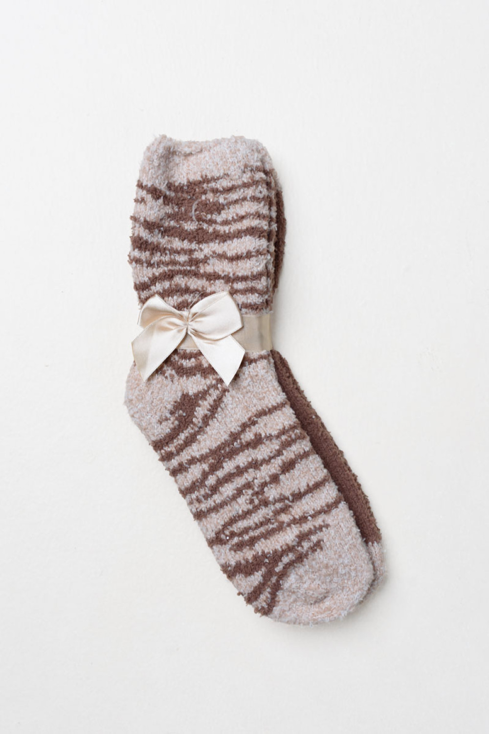 SOMA Damen-Flauschsocken im 2er-Pack mit einem gemusterten und einem einfarbigen Paar mit farbiger Ferse