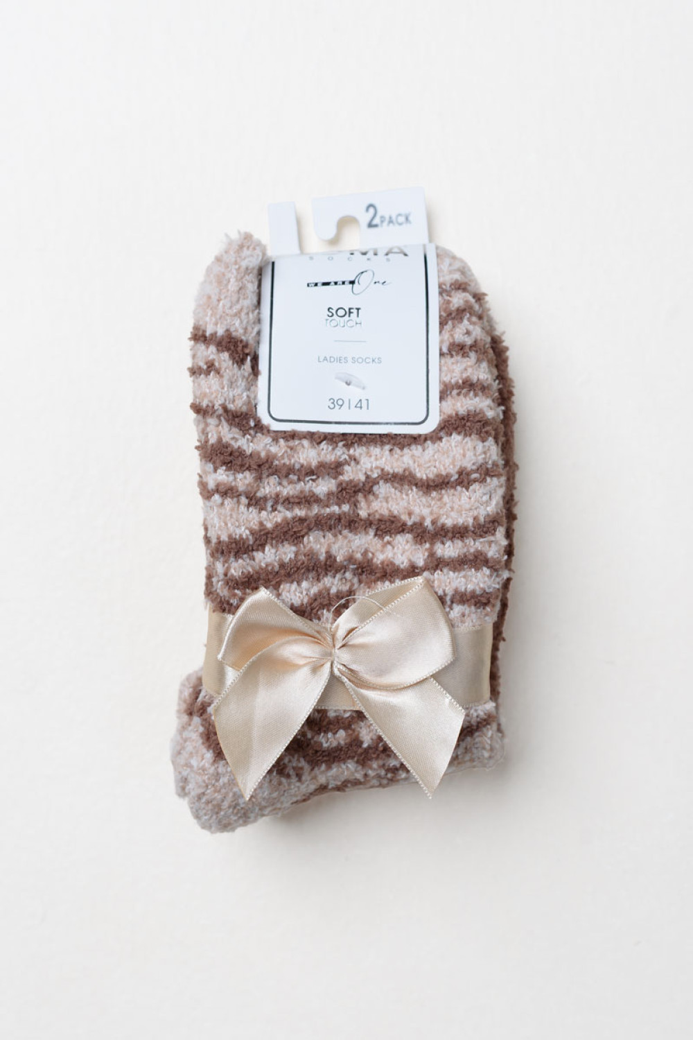 SOMA Damen-Flauschsocken im 2er-Pack mit einem gemusterten und einem einfarbigen Paar mit farbiger Ferse